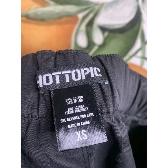 Hot Topic XS Black Detachable Garter Jogger Pants - Picture 6 of 6